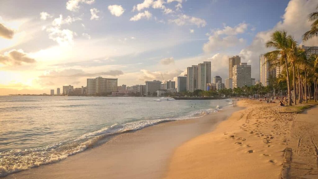 praia feriados 2023 brasil