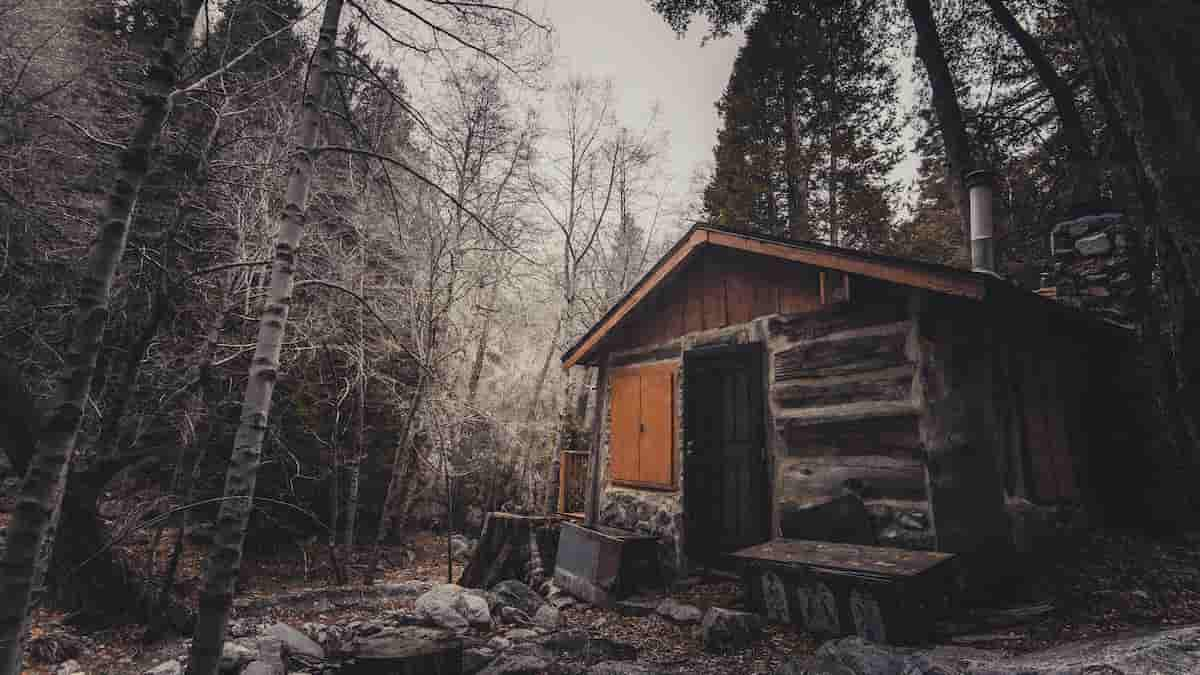 sonhar com casa abandonada